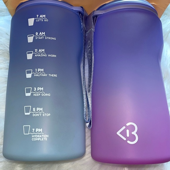 ๐ Blogilates Water Bottles 2 Pack BPA Free Water Intake Hydration 40 Oz each - Picture 2 of 8